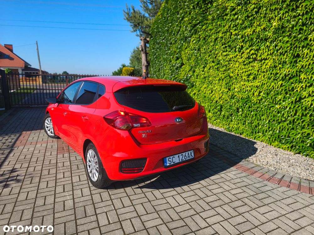 Kia Ceed 1.4 L - 4