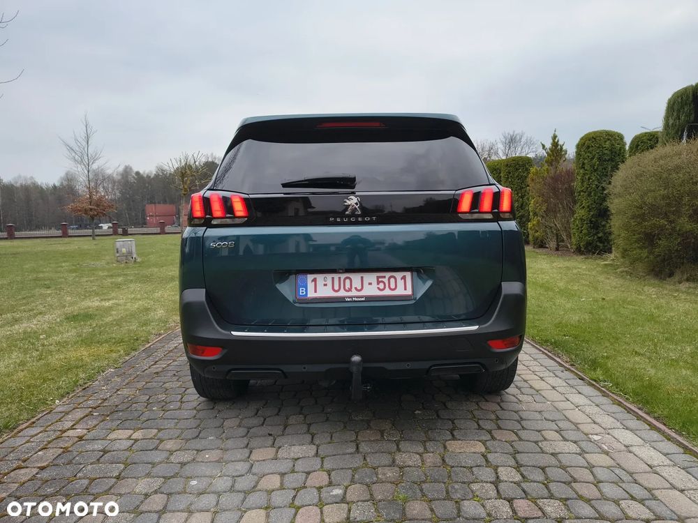 Peugeot 5008 - 4