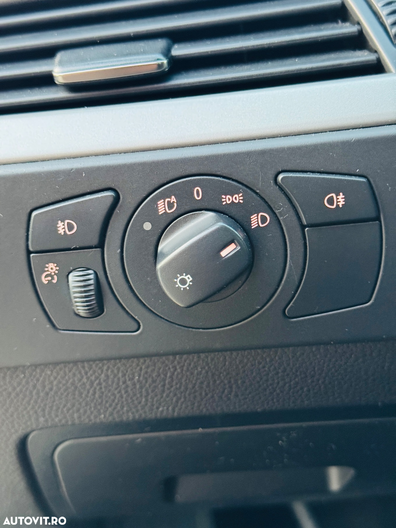 BMW Seria 5 520d Touring - 12