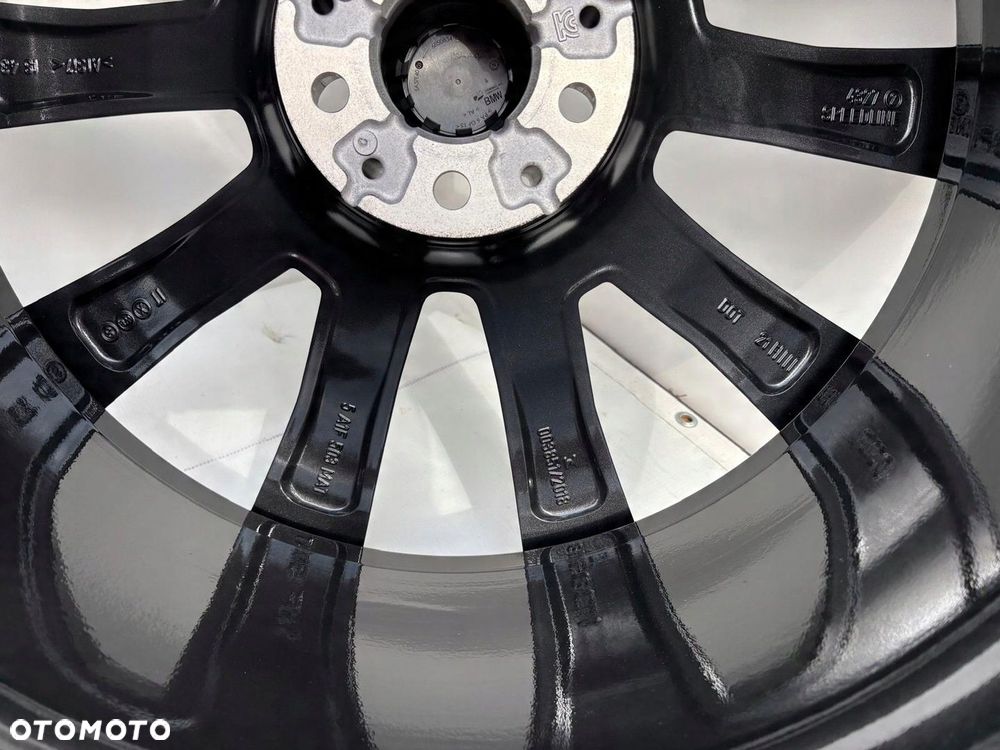22 felga aluminiowa tylna BMW X7 G07 758 Individual 8074222 8090109 - 6