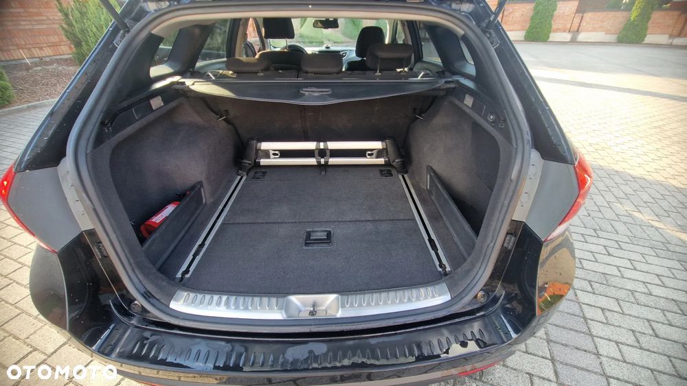 Hyundai i40 2.0 GDI Comfort + - 6