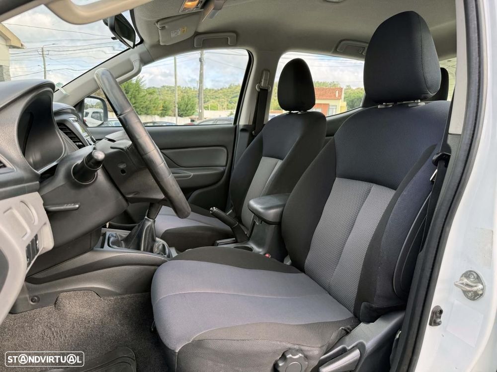 Mitsubishi L200 - 14