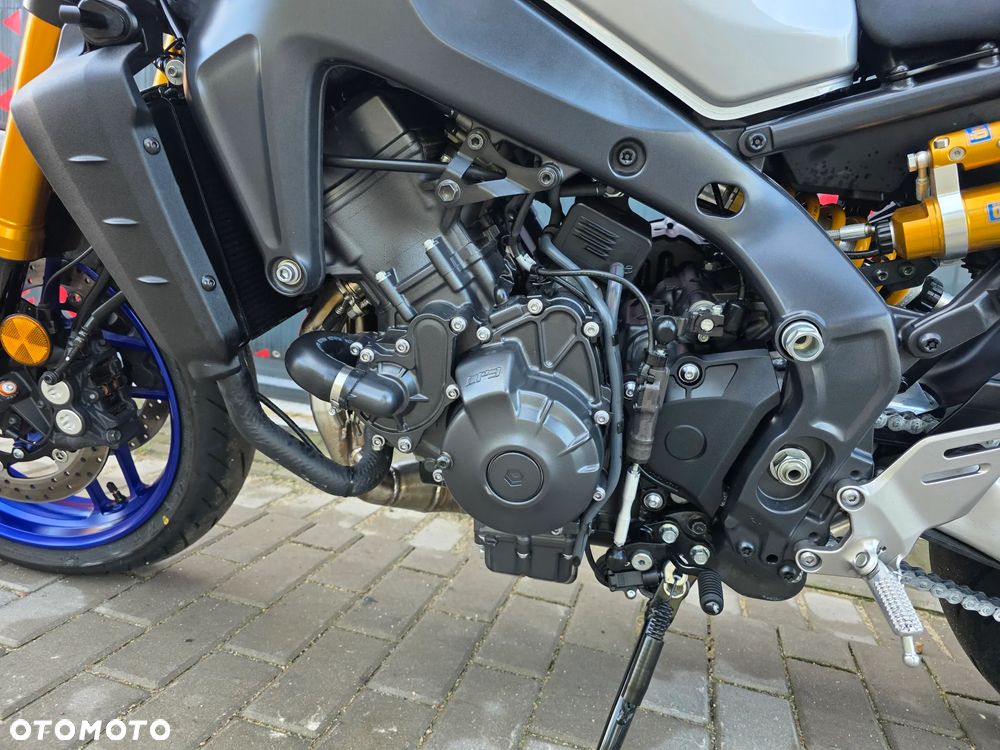 Yamaha MT - 12