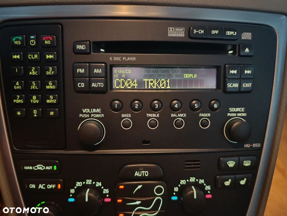 Volvo V70 2.5 T Momentum - 8