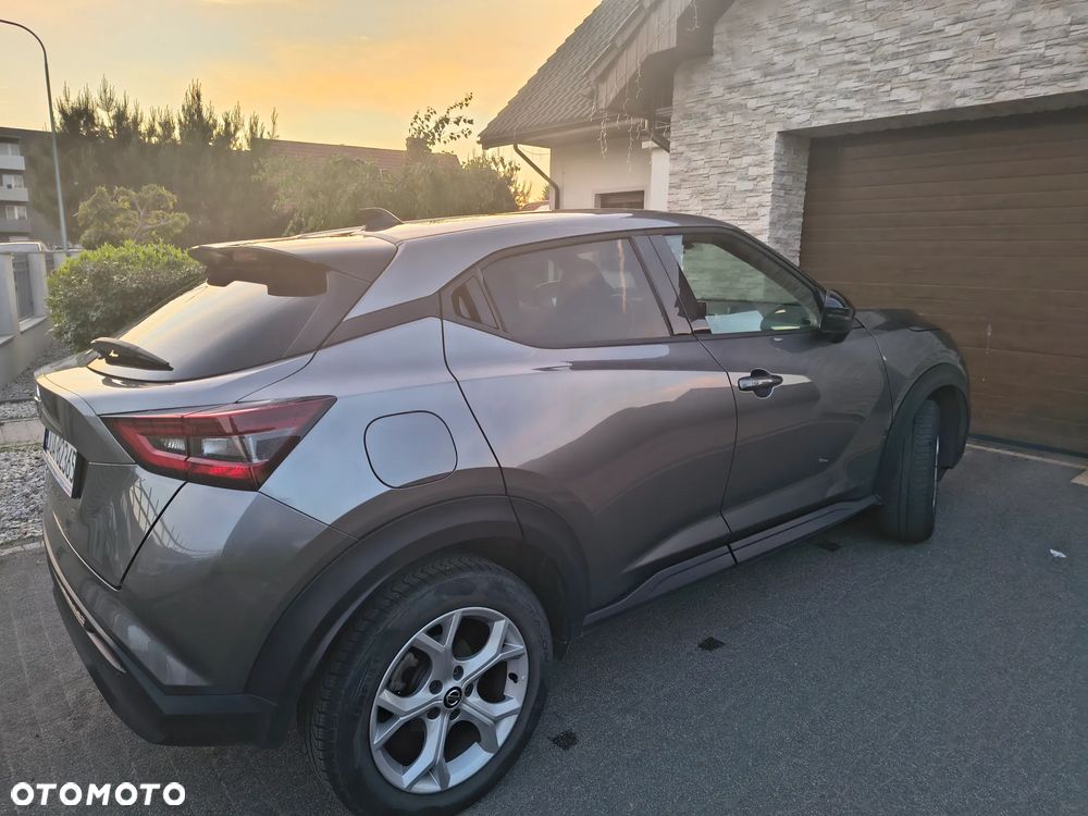 Nissan Juke 1.0 DIG-T N-Connecta DCT - 4