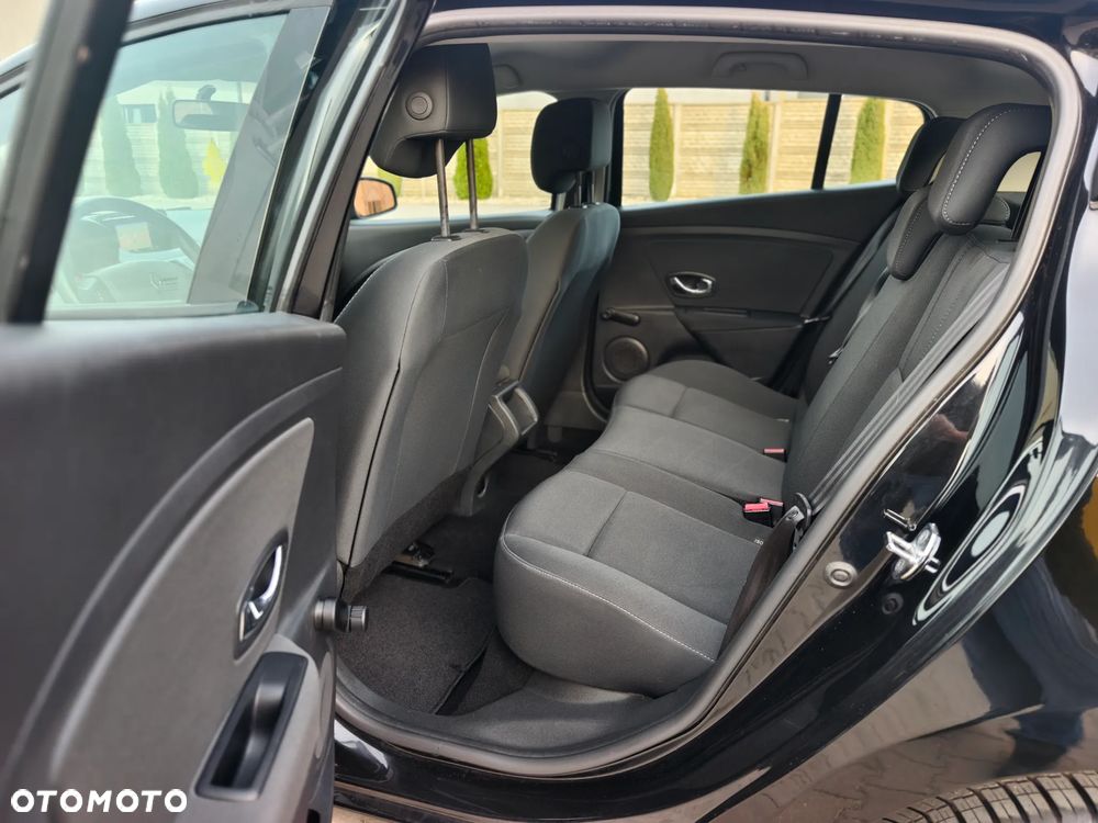 Renault Megane 1.6 16V 100 Expression - 9