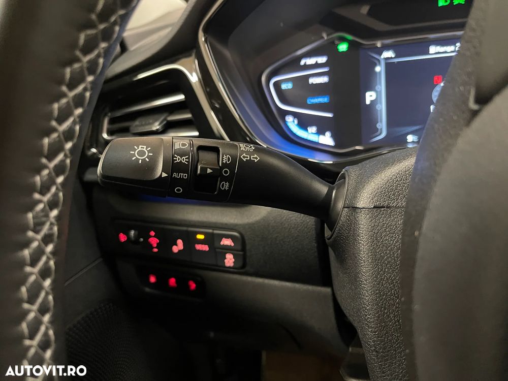 Kia Niro 1.6 GDI PHEV 2WD OPF Aut. Spirit - 26