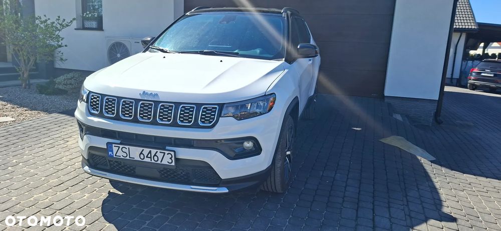 Jeep Compass - 2