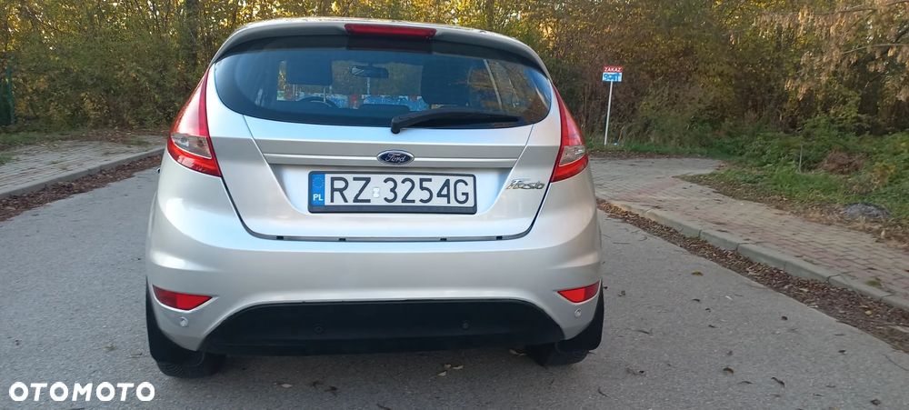 Ford Fiesta 1.4 Gold X - 19