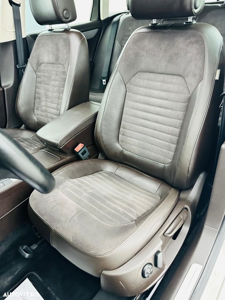Volkswagen Passat 2.0 Blue TDI SCR Highline - 15