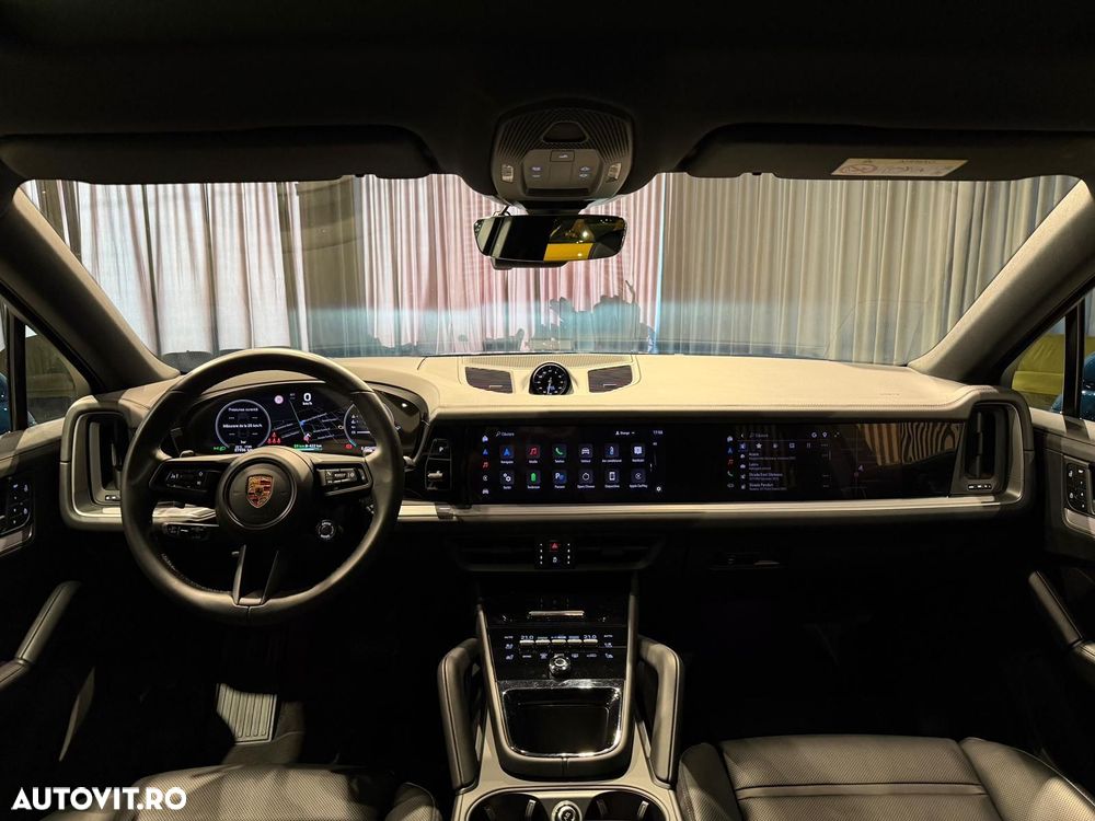 Porsche Cayenne Coupe E-Hybrid Black Edition - 23