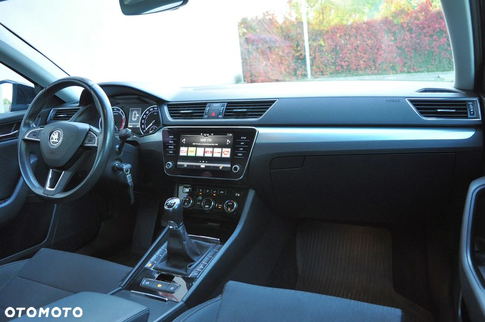 Skoda Superb 1.5 TSI ACT Ambition - 26