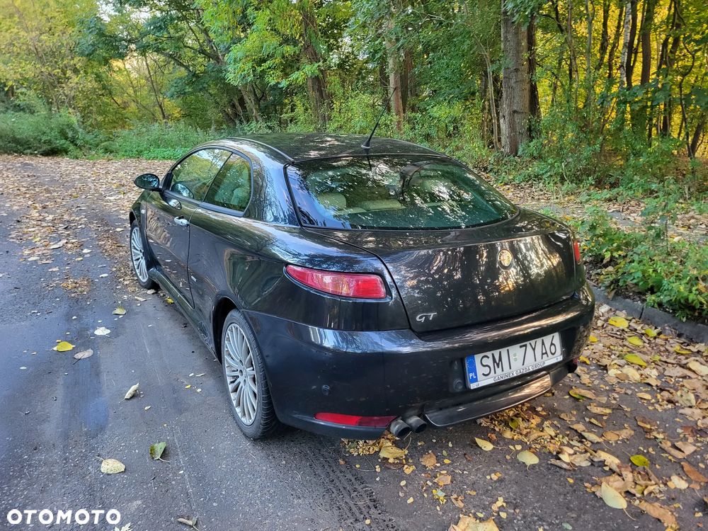 Alfa Romeo Gt 2007 photo 5