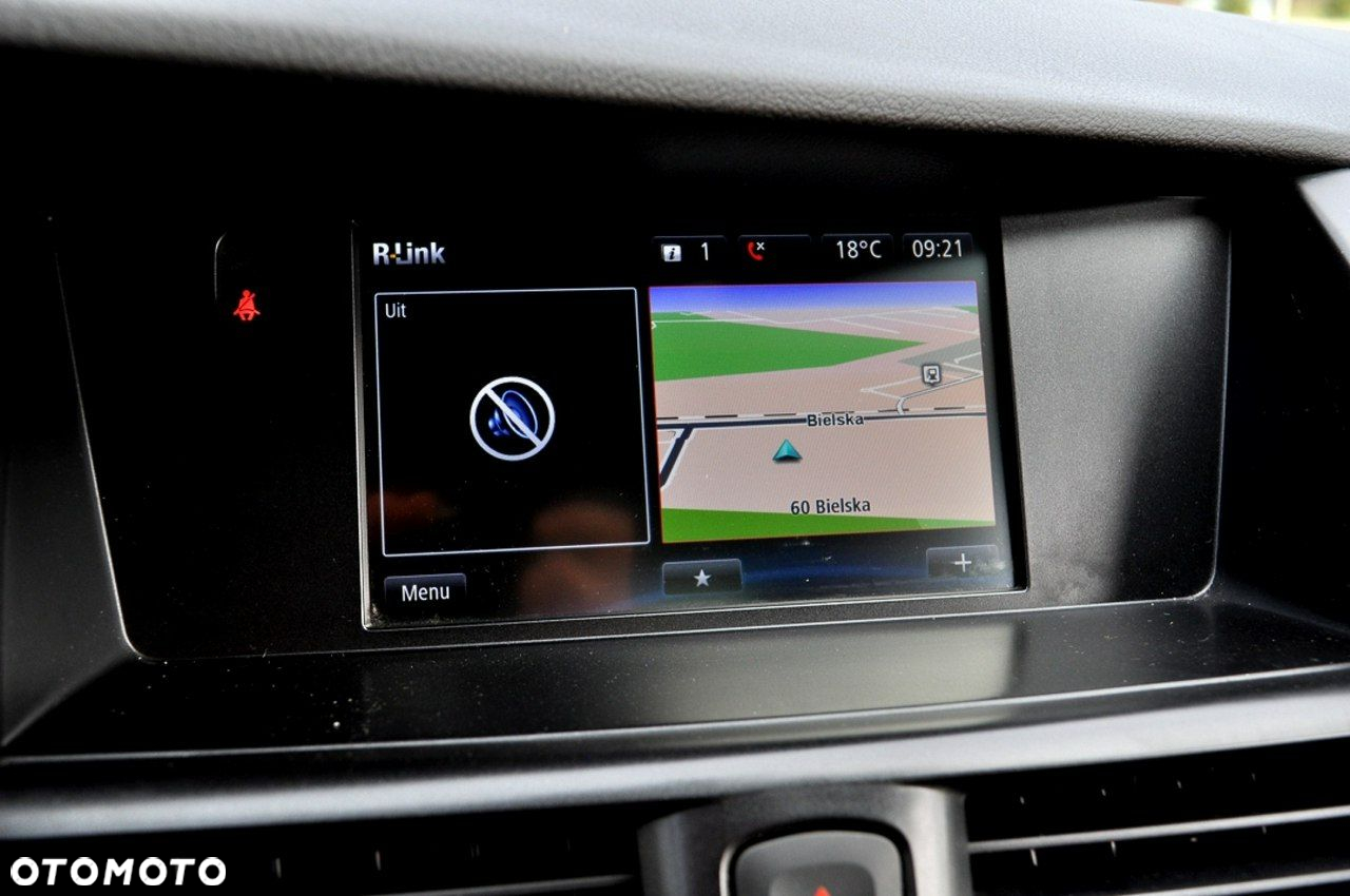 Renault Latitude 2.0 dCi Privilege - 26