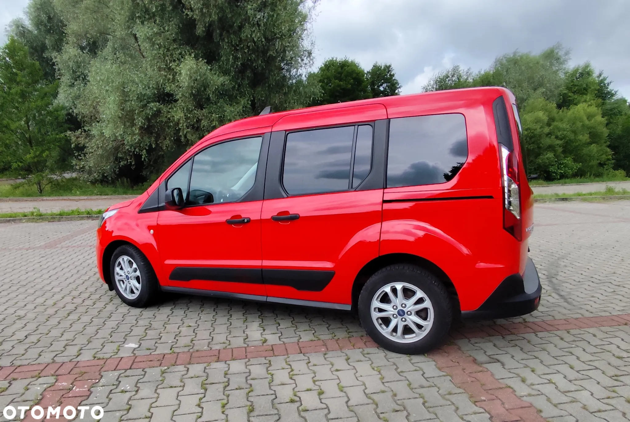 Ford Tourneo Connect 1.5 EcoBlue Active - 9