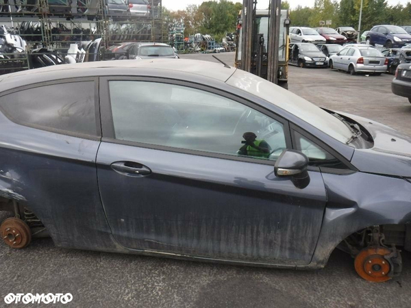 FORD FIESTA MK7 3 DRZWI PRAWE PRZÓD PRZEDNIE KOMPLETNE