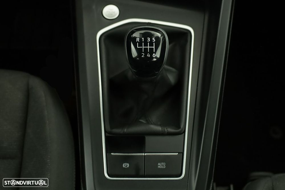 VW Golf 1.0 TSI Life - 13