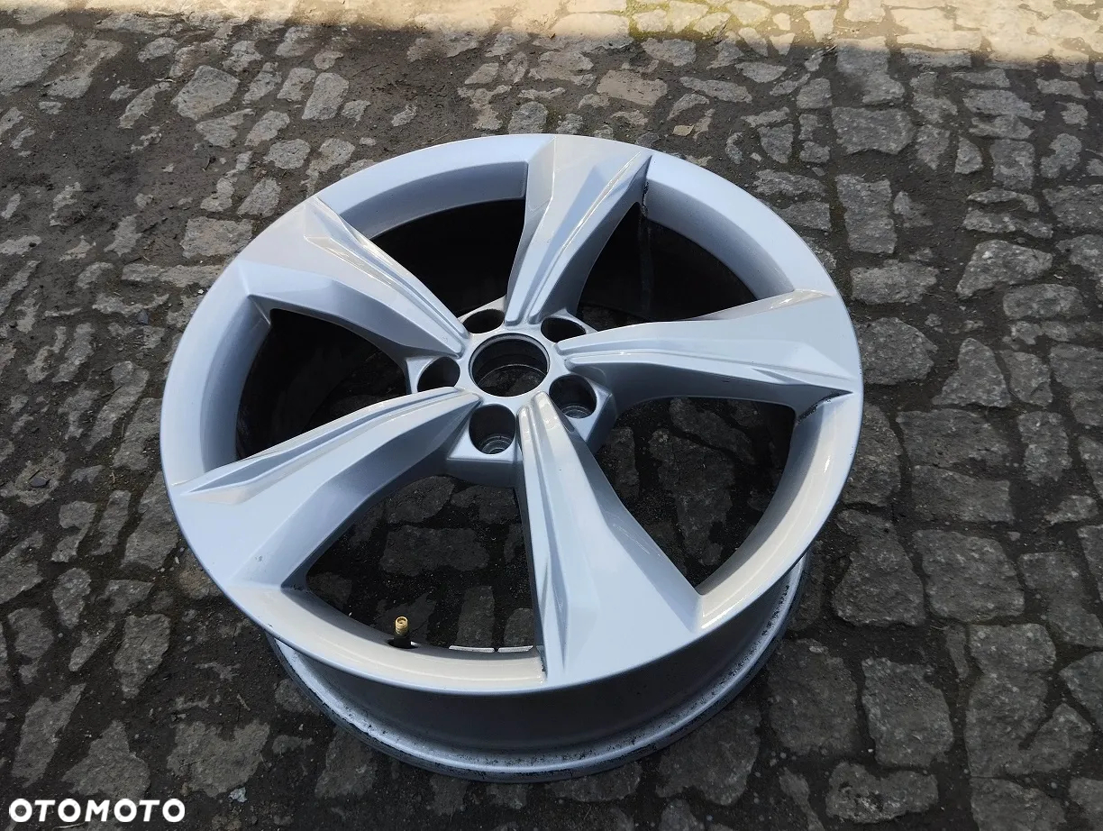 Felga Audi Q5 80A 601025k 7J x 19 ET 34 1szt - 3
