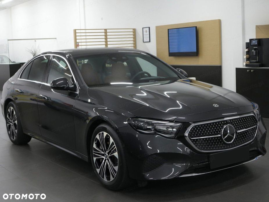 Mercedes-Benz Klasa E - 3