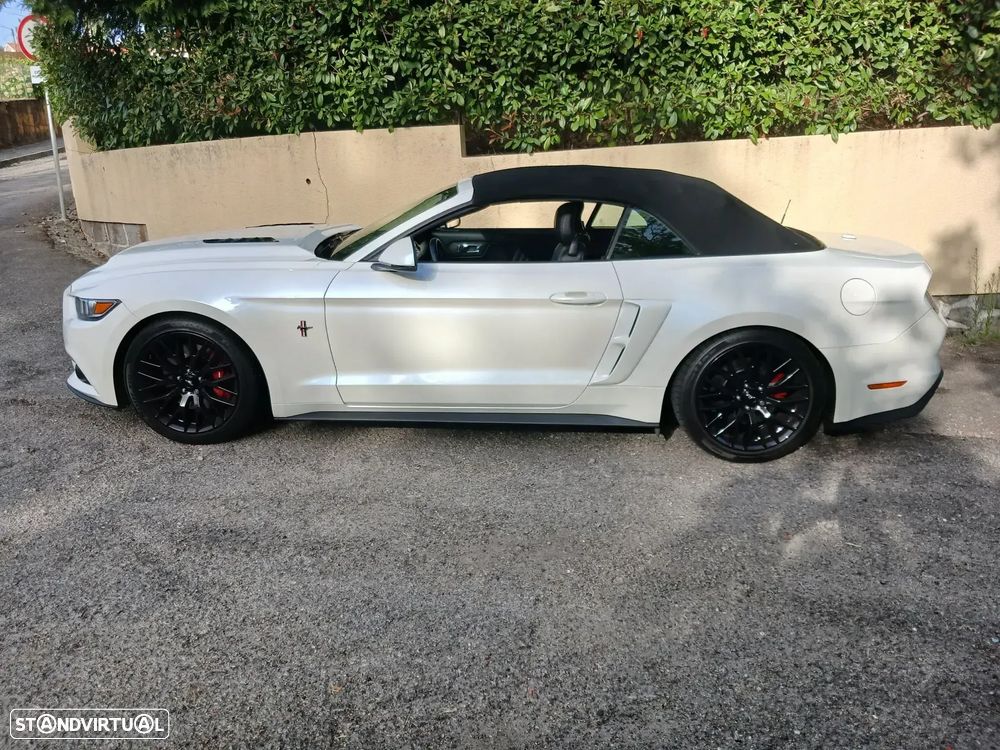 Ford Mustang 2.3i EcoBoost - 2