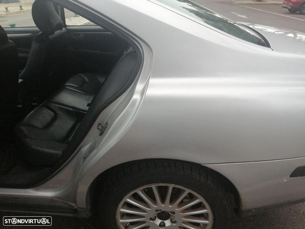 Volvo S60 2.4 D5 - 9