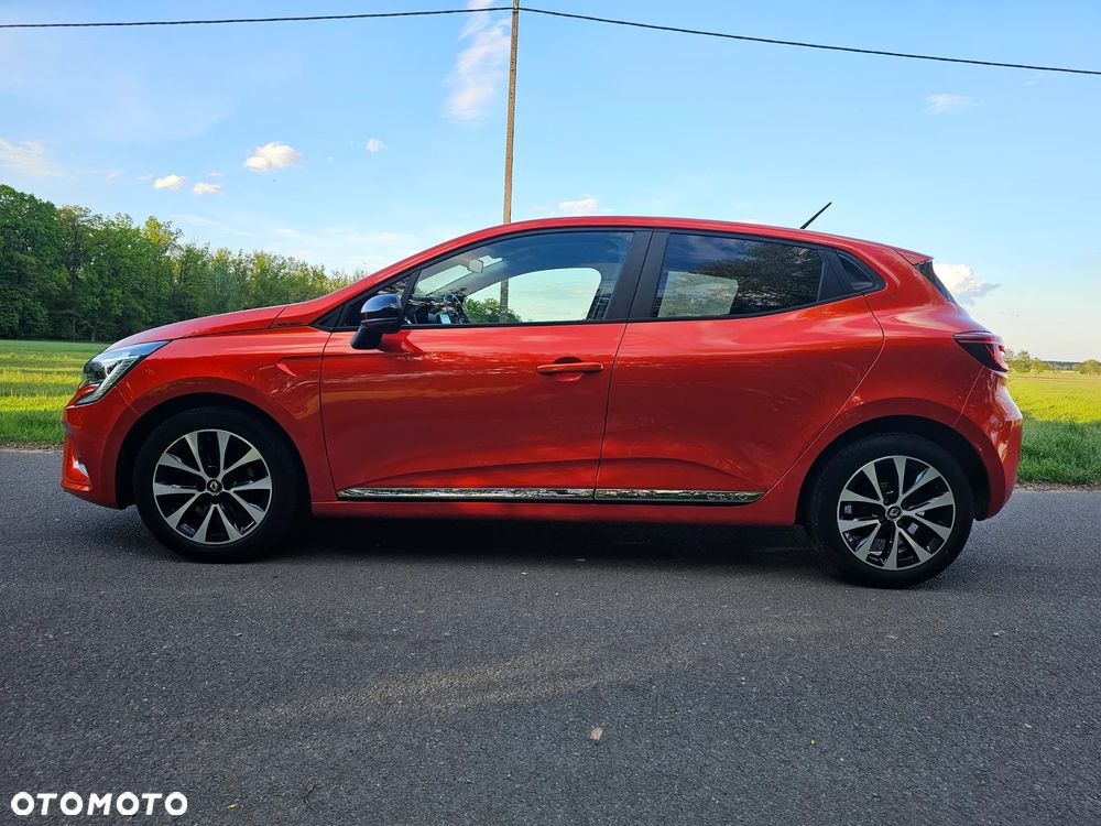 Renault Clio - 6