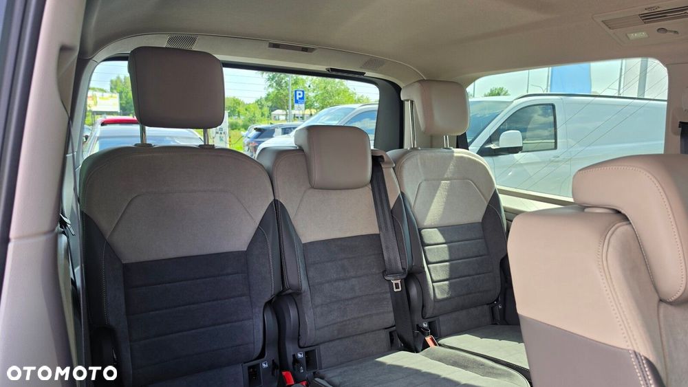 Volkswagen multivan - 10