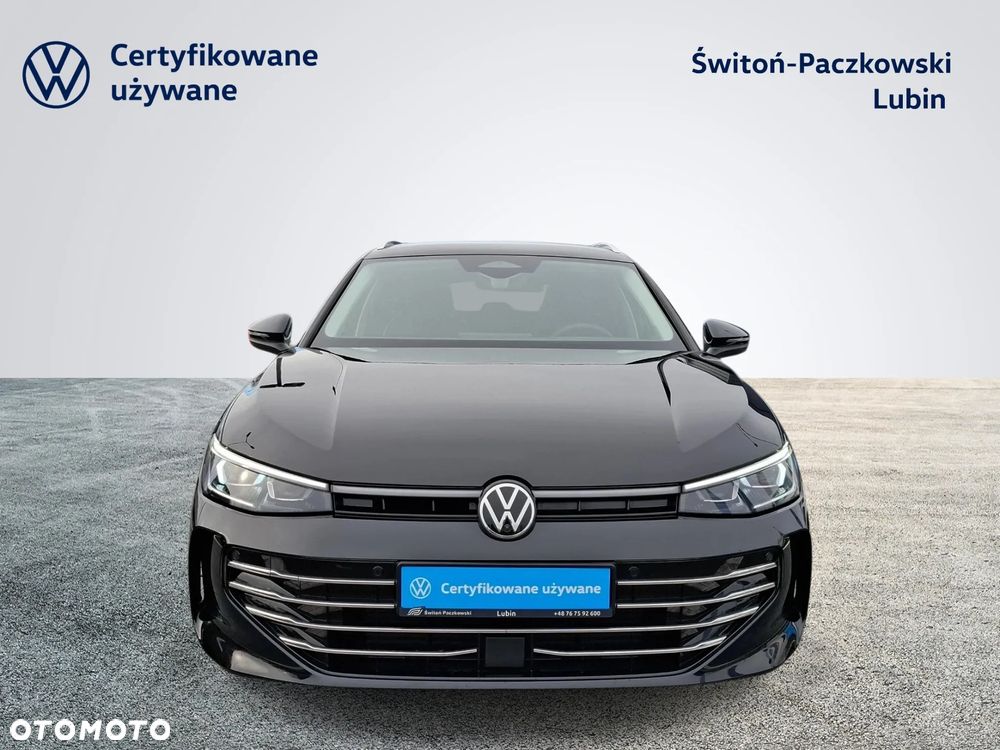 Volkswagen Passat Variant 2.0 TDI SCR DSG Elegance - 8