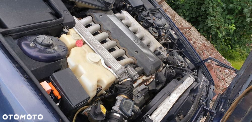 FOTELE FOTEL TYŁ PRZÓD BOCZKI GRANATOWE WELUR BMW 7 E32 750 - 5