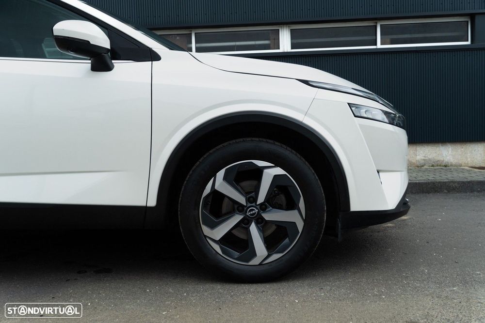 Nissan Qashqai 1.3 DIG-T N-Connecta LED - 44