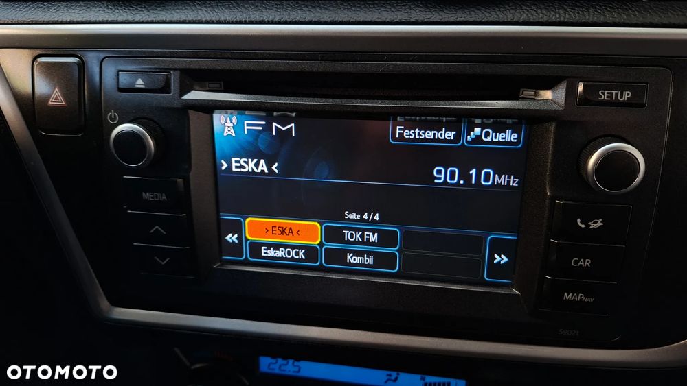 Toyota Auris 1.6 Sol - 27