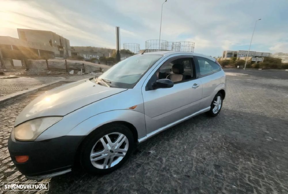 Ford Focus 1.8 TDdi Trend - 2