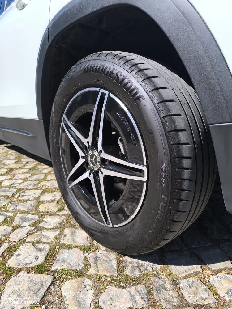 Mercedes-Benz EQB 250+ AMG Line - 32