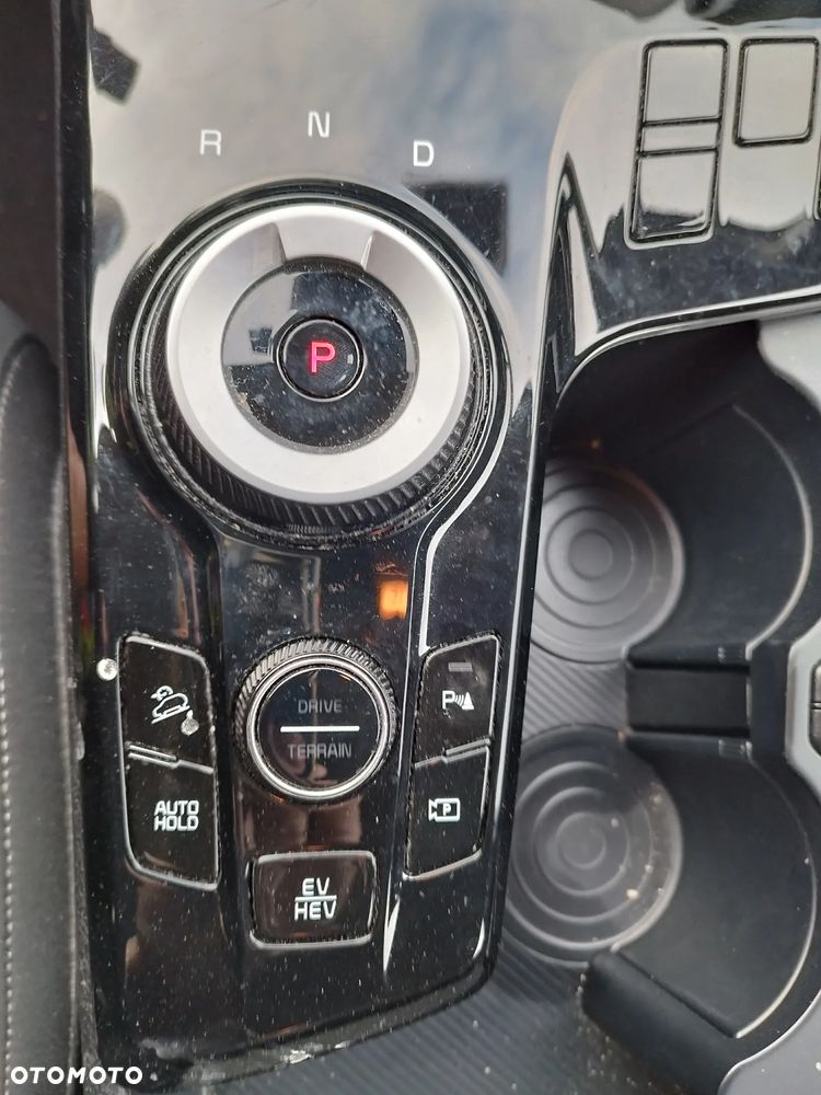 Kia Sportage 1.6 T-GDI PHEV L 4WD - 24
