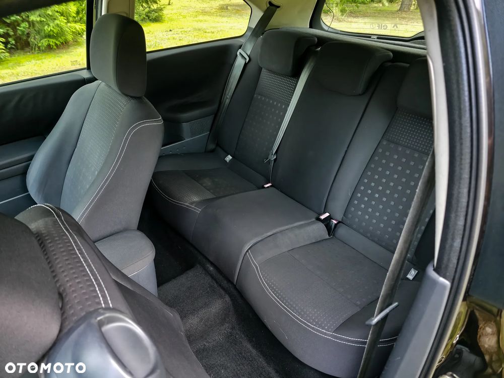 Renault Megane 1.4 16V Authentique - 8