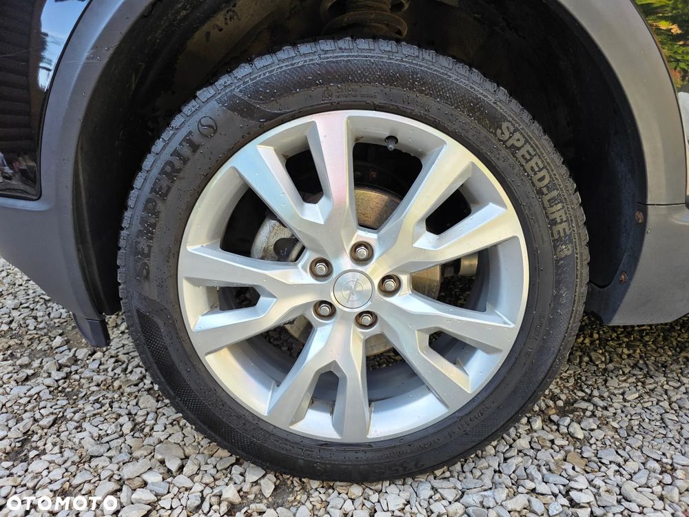Volkswagen Tiguan - 10