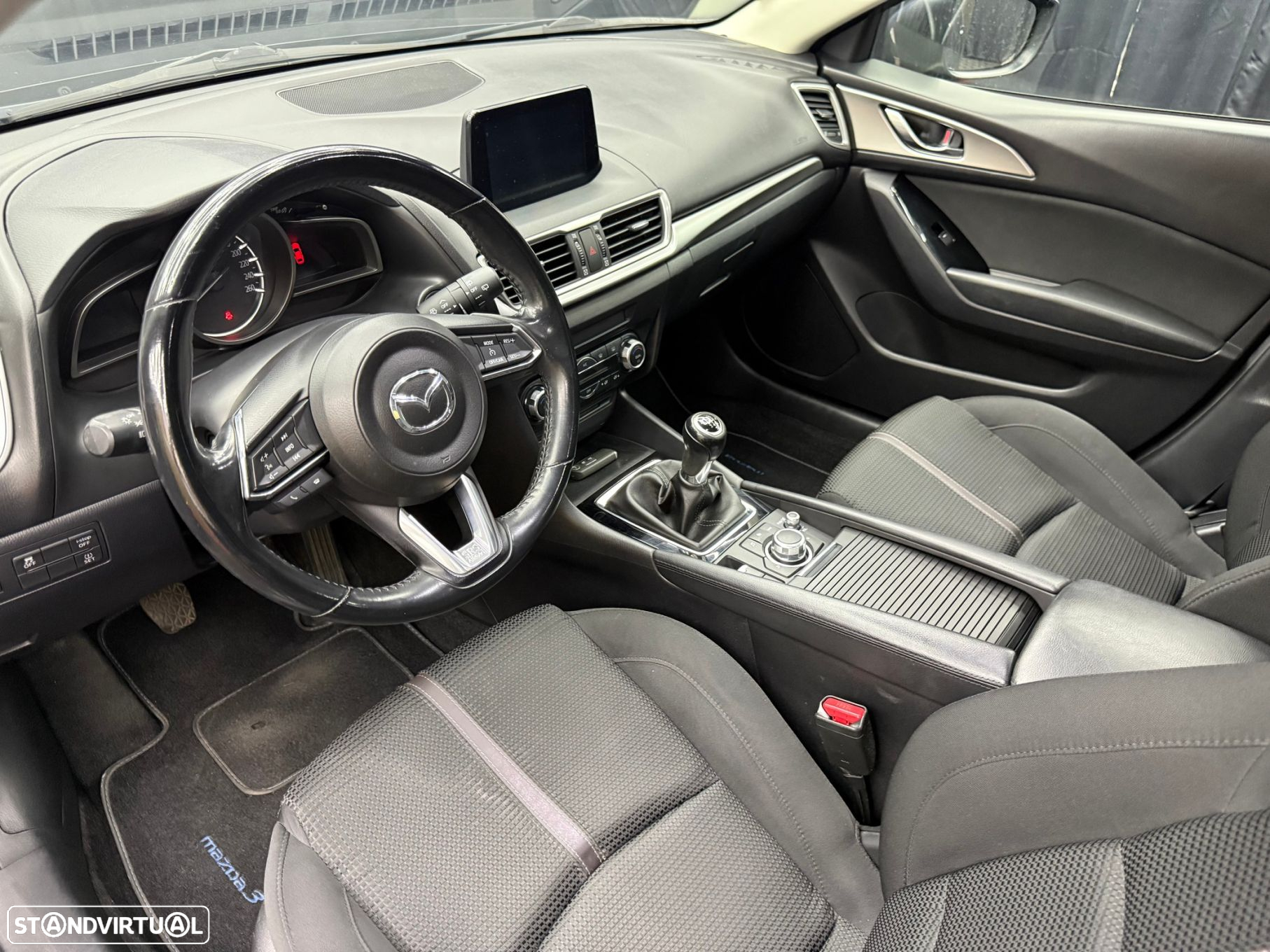 Mazda 3 1.5 Sky-D Excellence Navi - 6