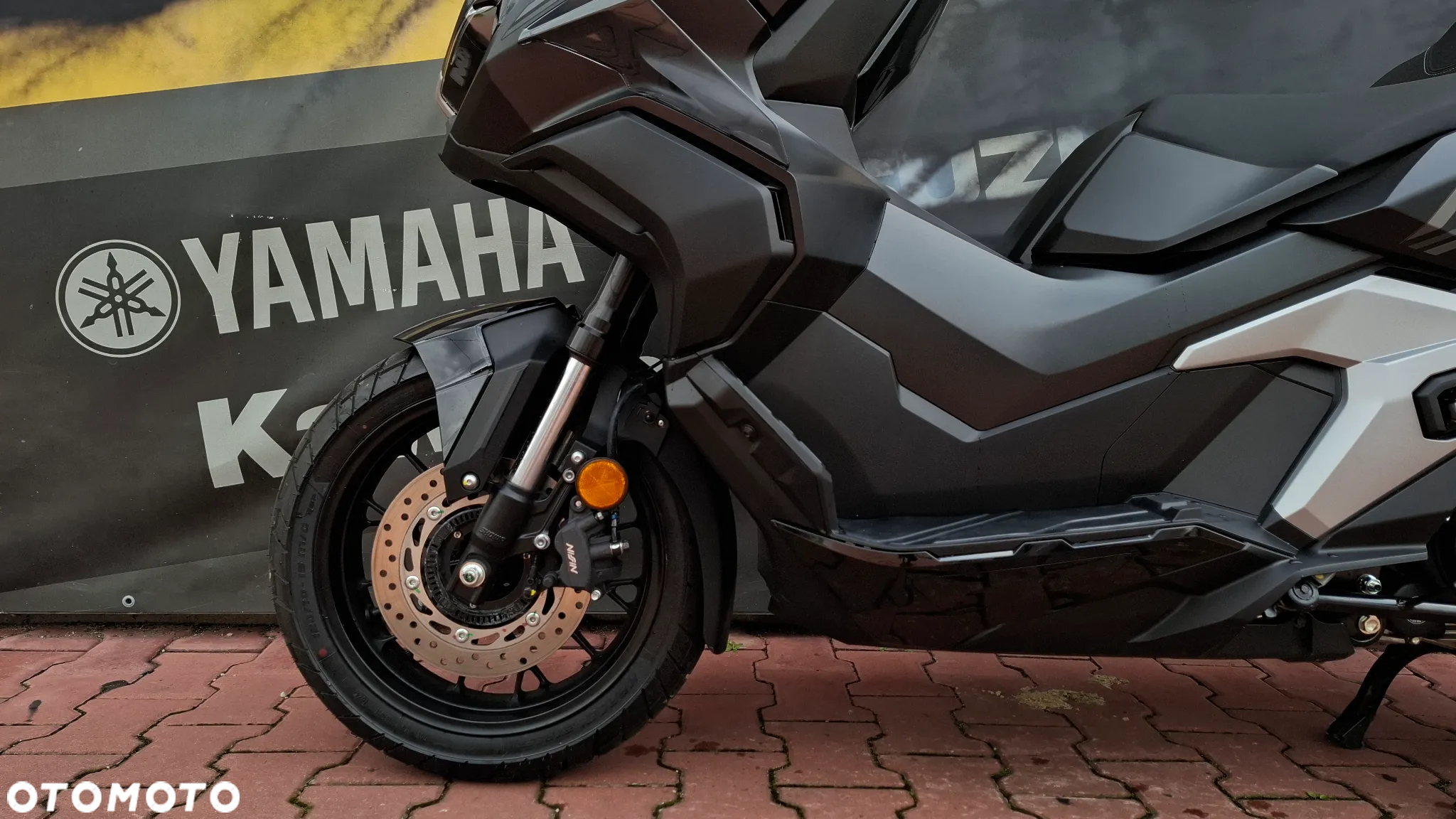 Honda ADV350 - 13