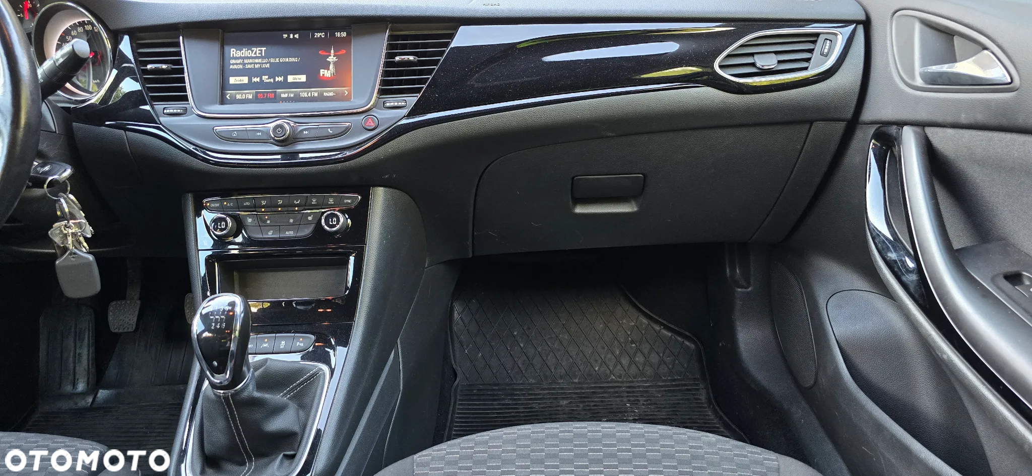 Opel Astra V 1.4 T GPF Dynamic - 11