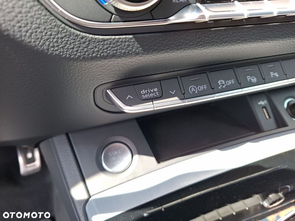 Audi Q5 Sportback - 29