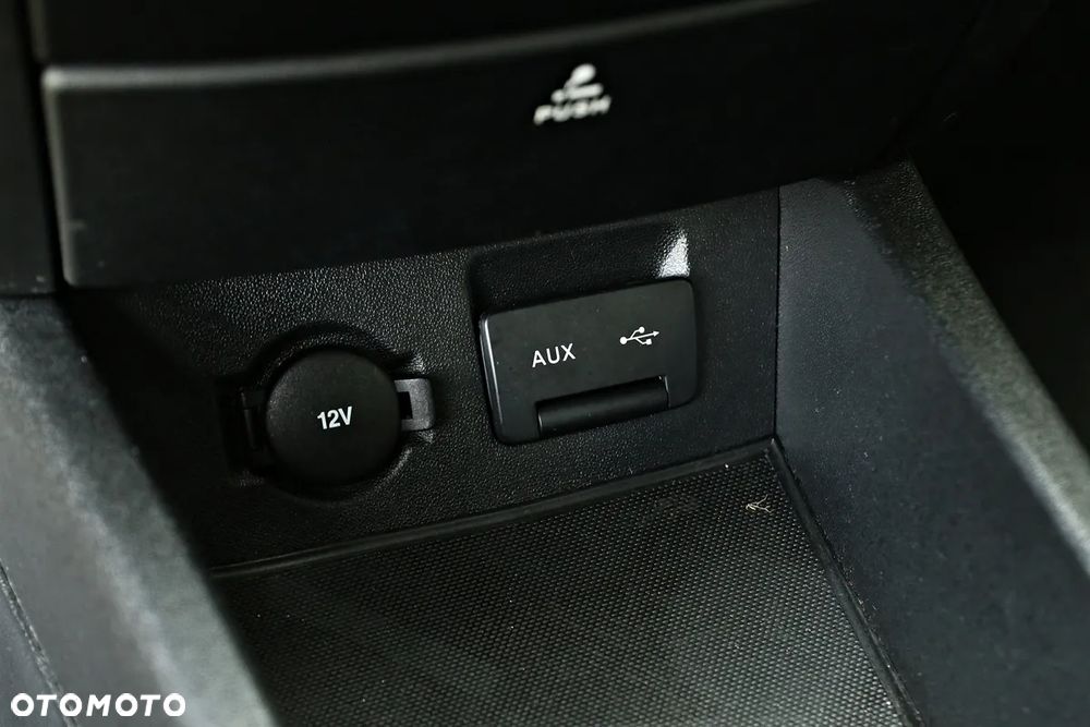 Kia Ceed 1.4 CVVT Attract - 34