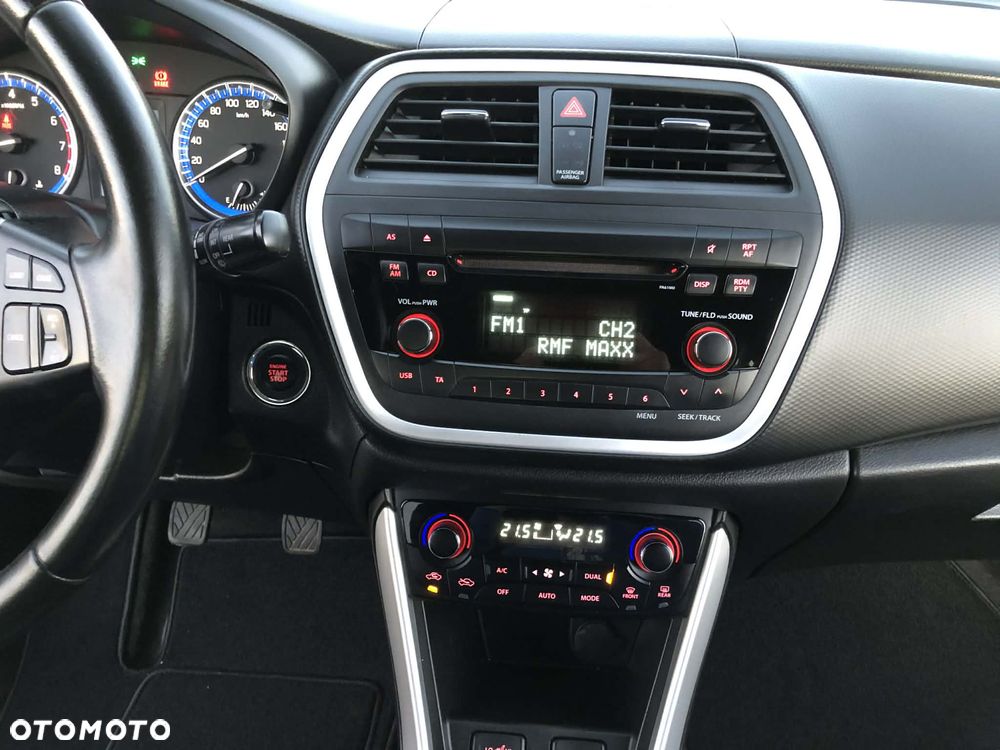 Suzuki SX4 1.6 Premium - 24