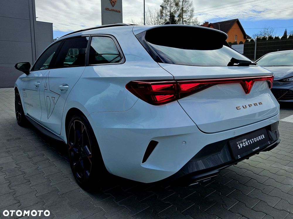 Cupra Leon Sportstourer - 8