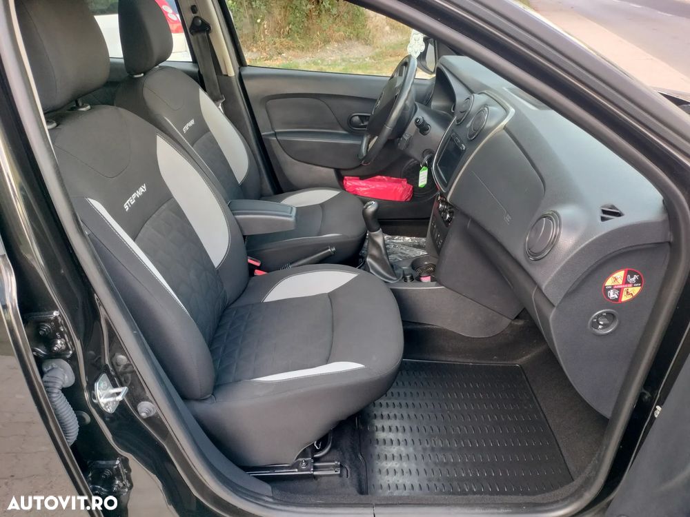 Dacia Sandero Stepway TCe 90 (S&S) Prestige - 25