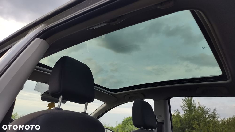 Nissan Qashqai 1.5 dCi DPF 360 - 10
