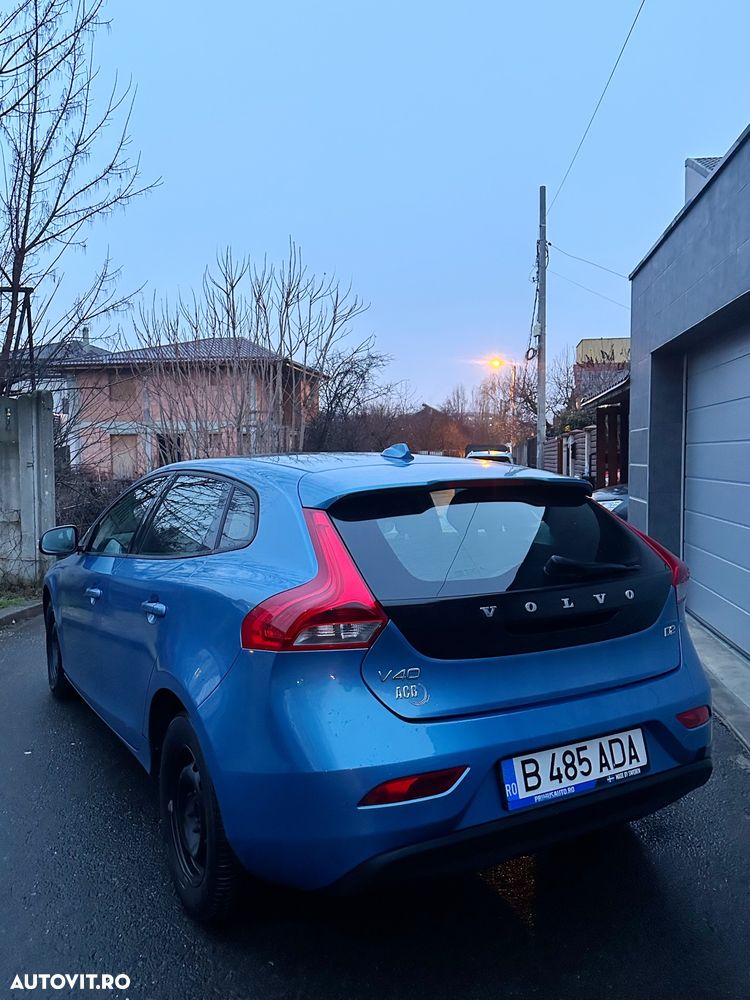 Volvo V40 D2 Kinetic - 15