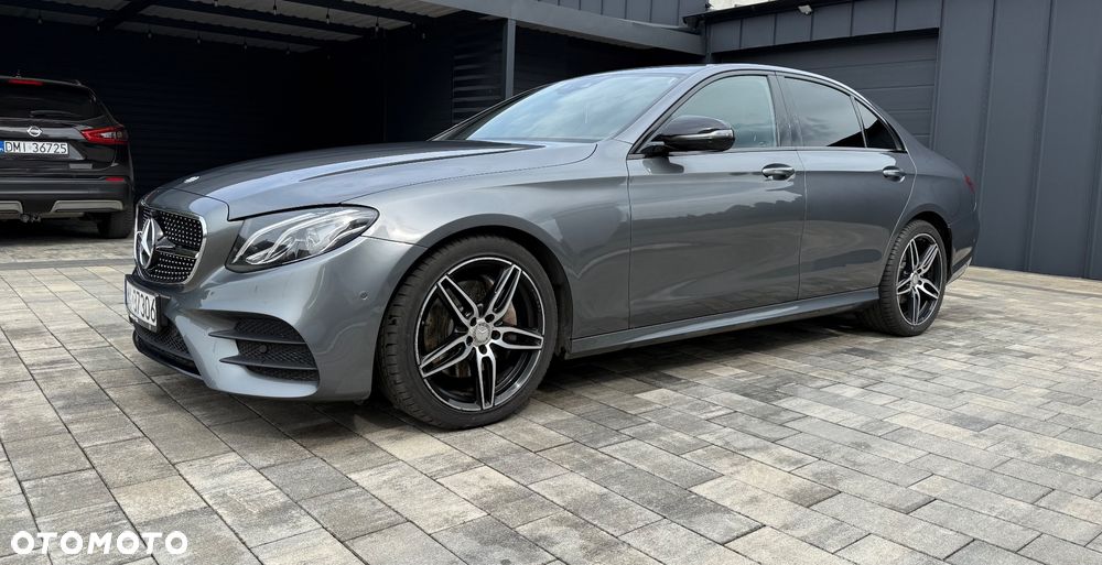 Mercedes-Benz Klasa E 220 d 9G-TRONIC - 2