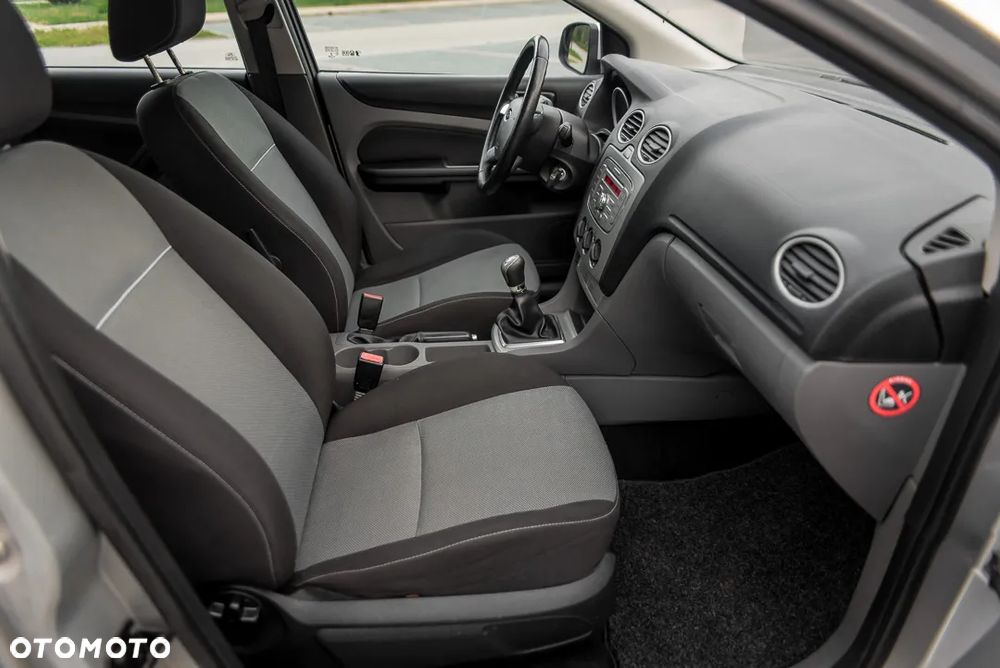Ford Focus - 19