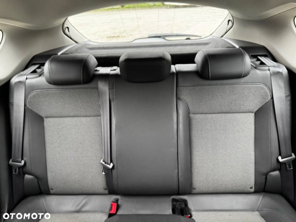 Opel Astra 1.4 Turbo Cosmo - 10