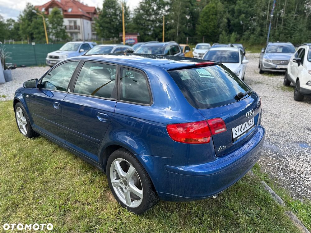 Audi A3 Sportback 2.0 TDI Ambiente - 10